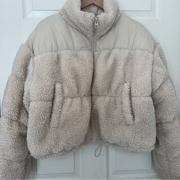 H&M Padded Teddy Bear Jacket Cropped Medium Light Beige - Picture 2 of 12